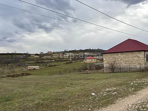 Satılır torpaq sahəsi — Quba