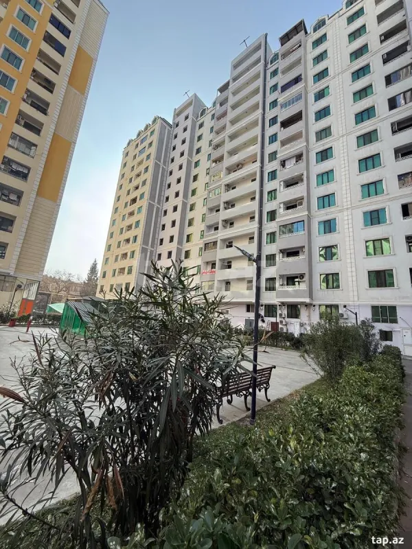 Satılır 2 otaqlı yeni tikili 94 m²