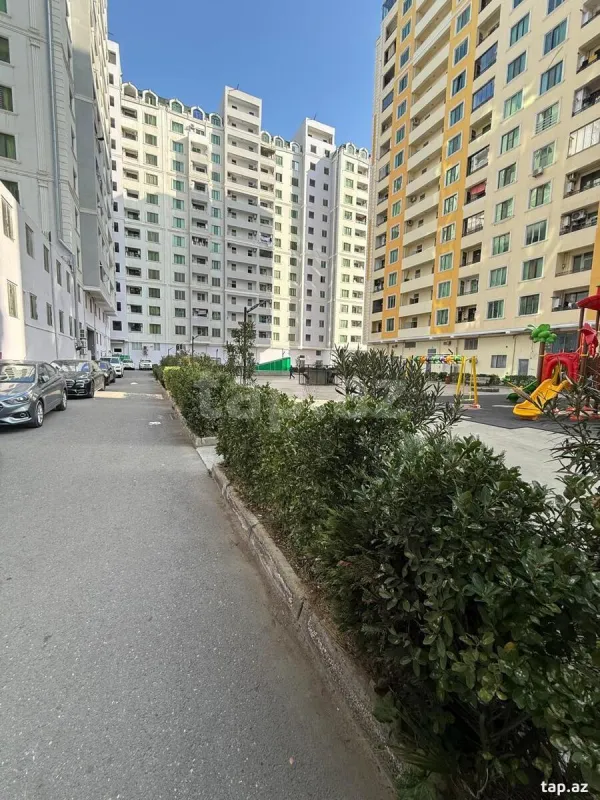 Satılır 2 otaqlı yeni tikili 94 m²