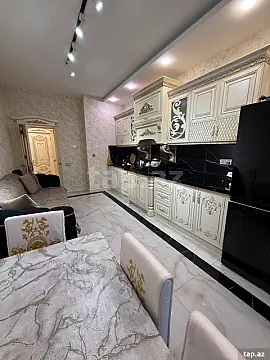 Satılır 2 otaqlı yeni tikili 94 m²