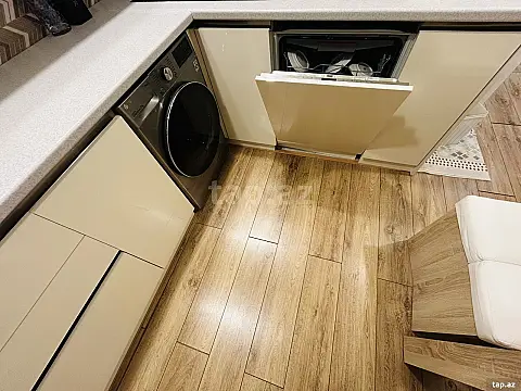 Satılır 1 otaqlı yeni tikili 53 m²