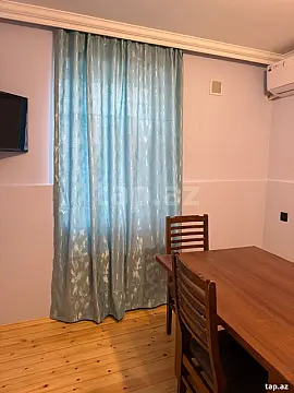 Kirayə verilir 3 otaqlı həyət evi