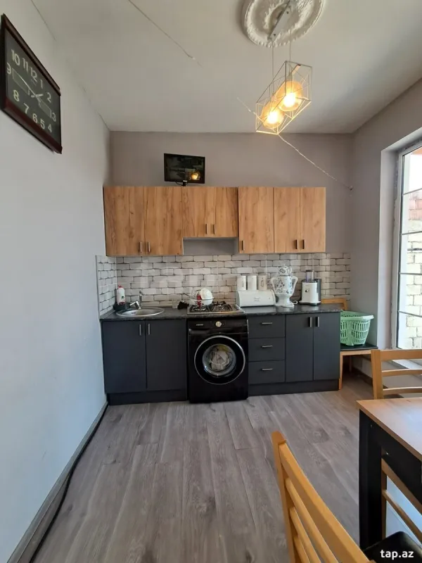 Satılır 3 otaqlı həyət evi