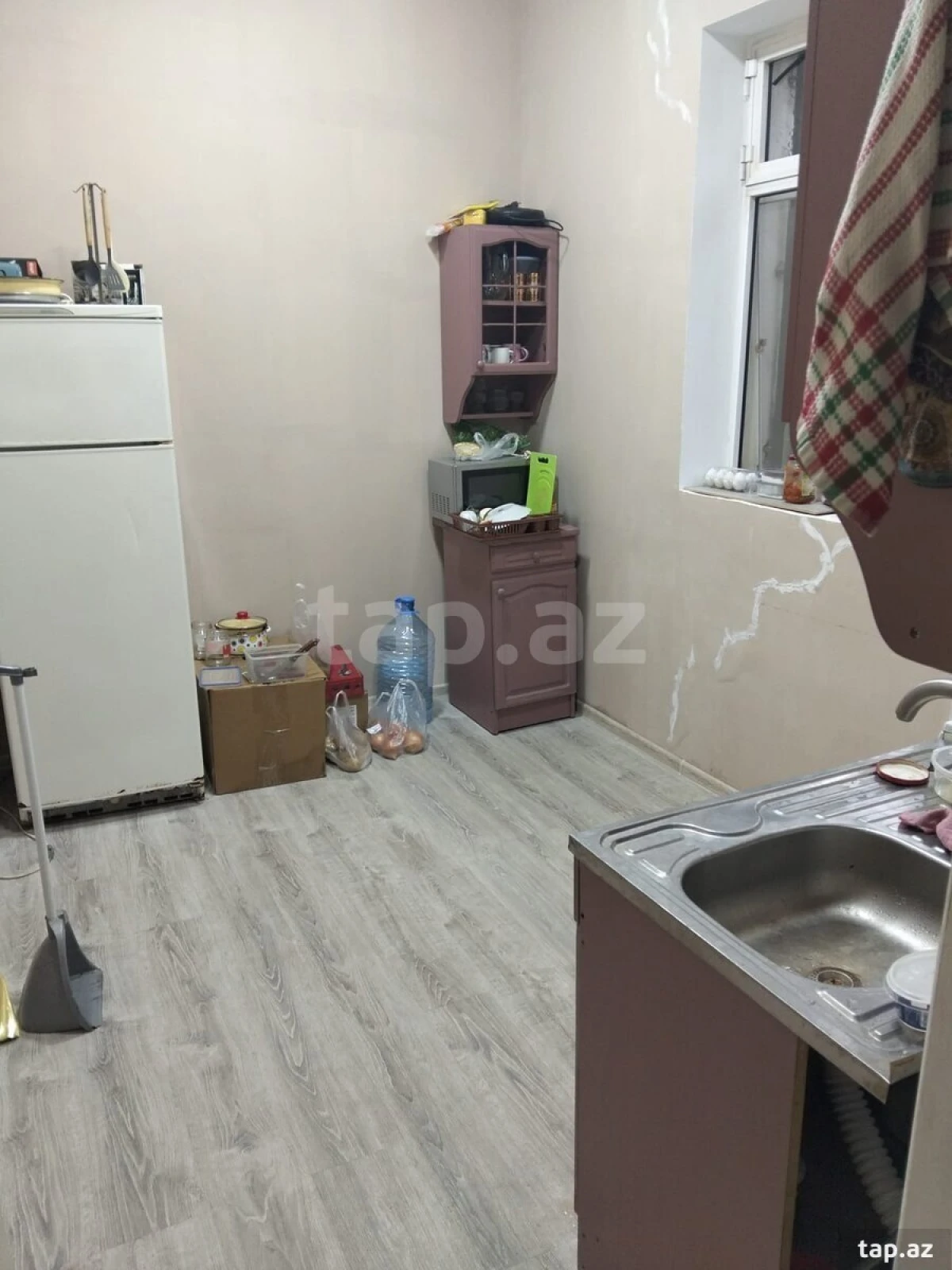 Satılır 3 otaqlı həyət evi