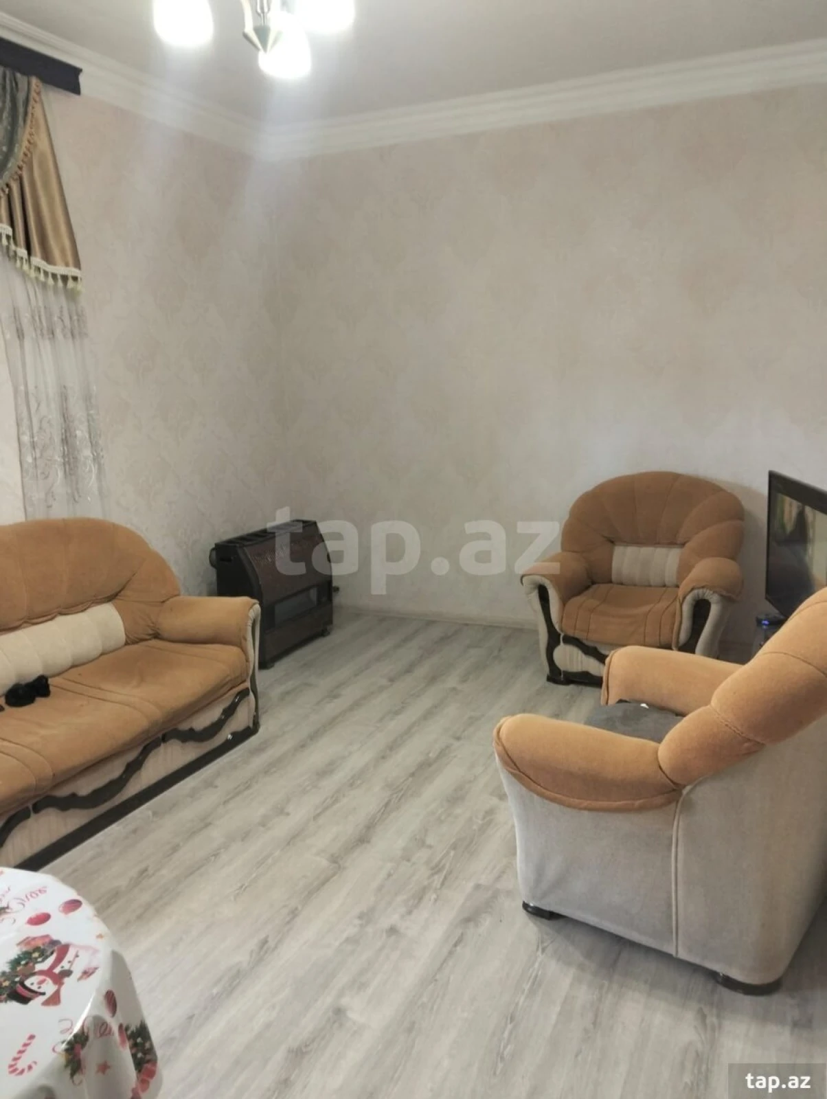 Satılır 3 otaqlı həyət evi