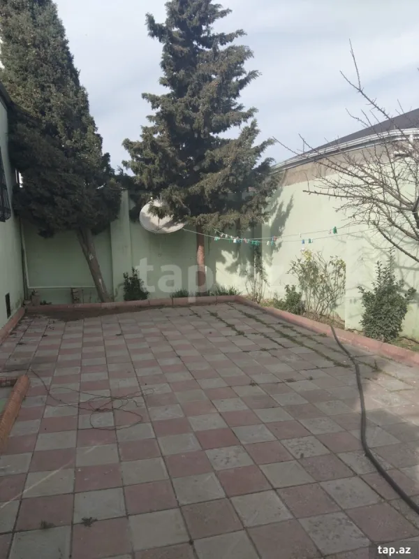 Satılır 3 otaqlı həyət evi