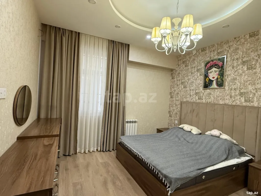 Kirayə verilir 3 otaqlı yeni tikili 95 m²