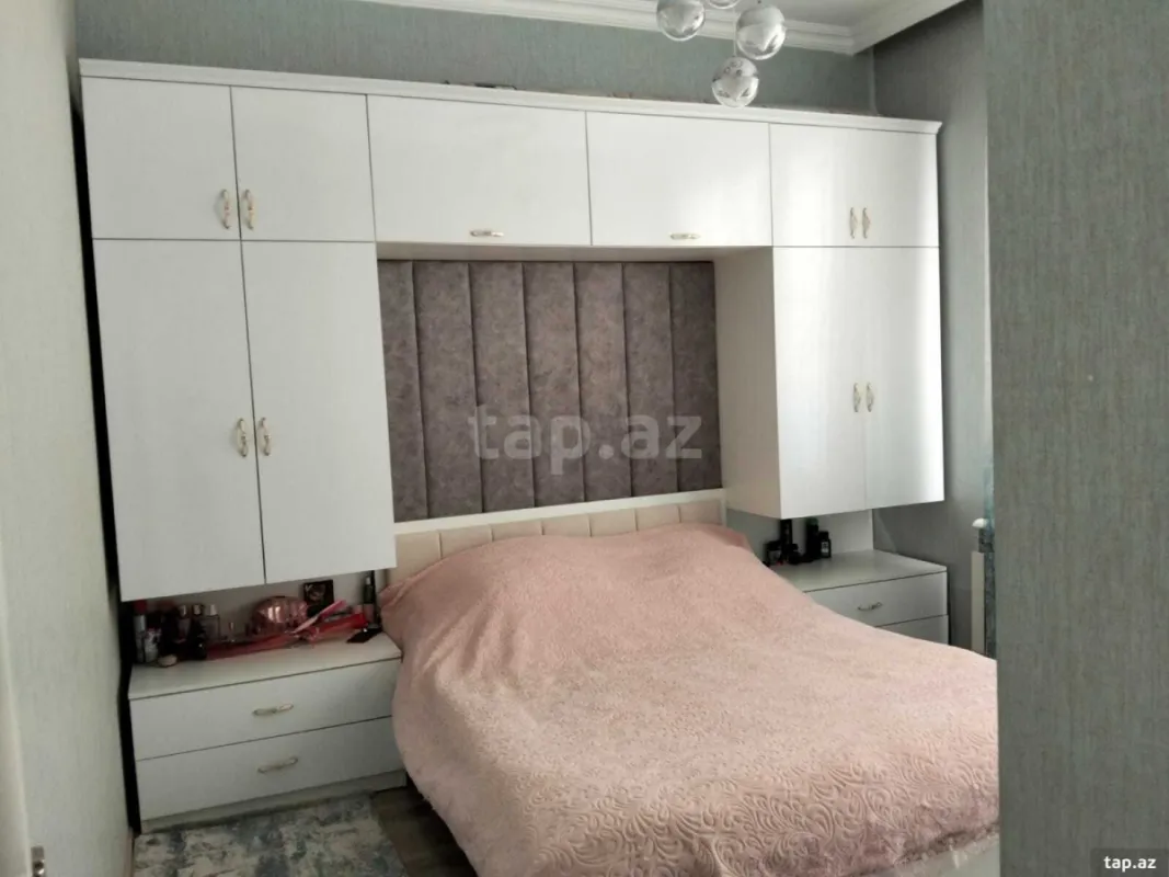 Satılır 3 otaqlı yeni tikili 70 m²