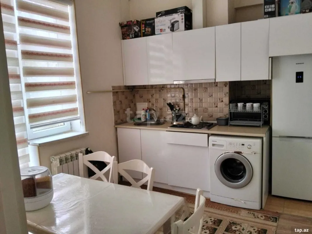 Satılır 3 otaqlı yeni tikili 70 m²
