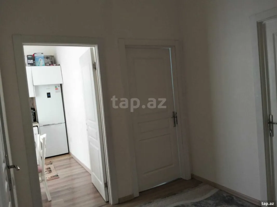 Satılır 3 otaqlı yeni tikili 70 m²