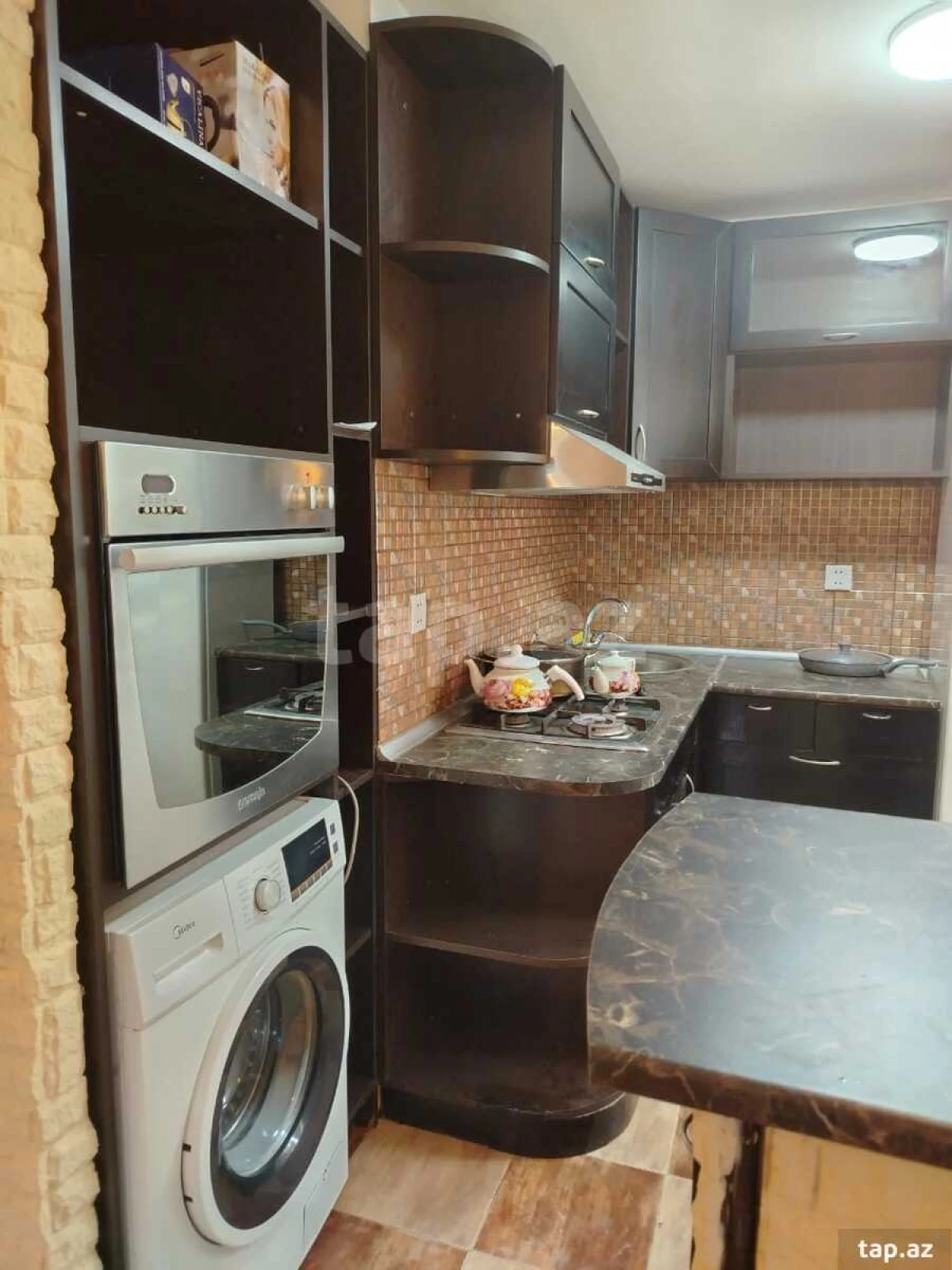 Kirayə verilir 2 otaqlı mənzil 68 m²