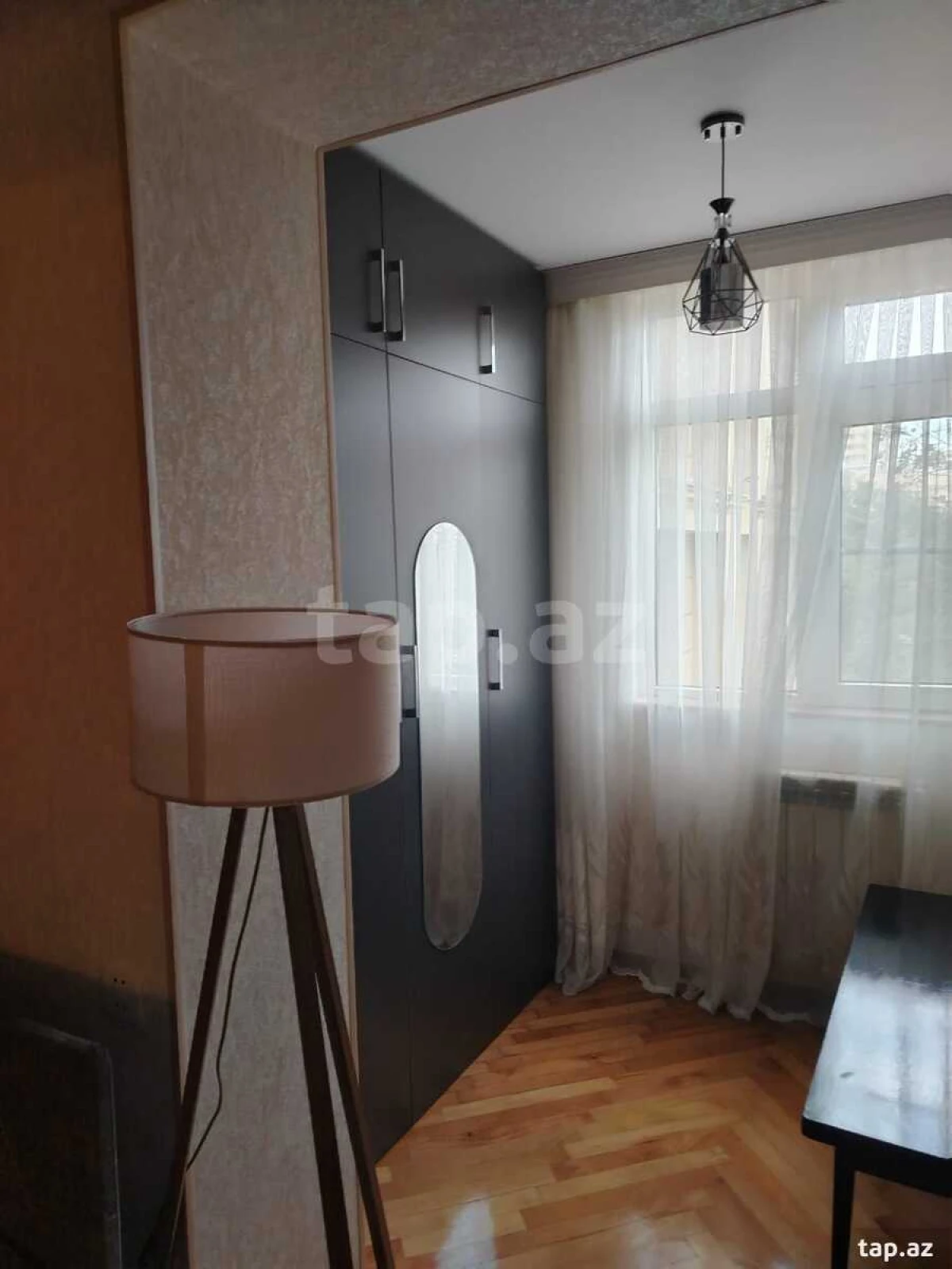 Kirayə verilir 2 otaqlı mənzil 68 m²