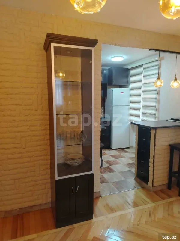 Kirayə verilir 2 otaqlı mənzil 68 m²