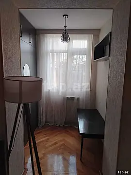Kirayə verilir 2 otaqlı mənzil 68 m²