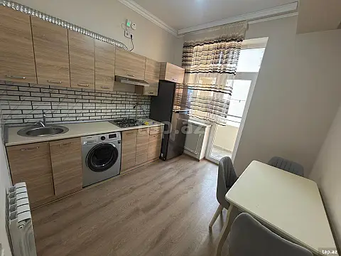 Kirayə verilir 3 otaqlı həyət evi