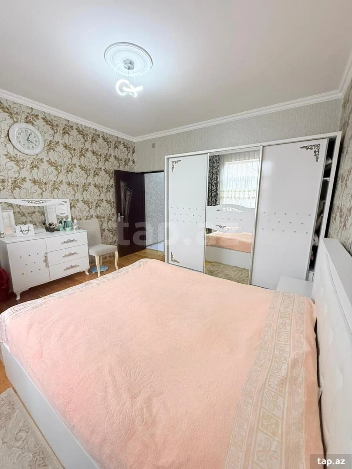 Satılır 3 otaqlı həyət evi