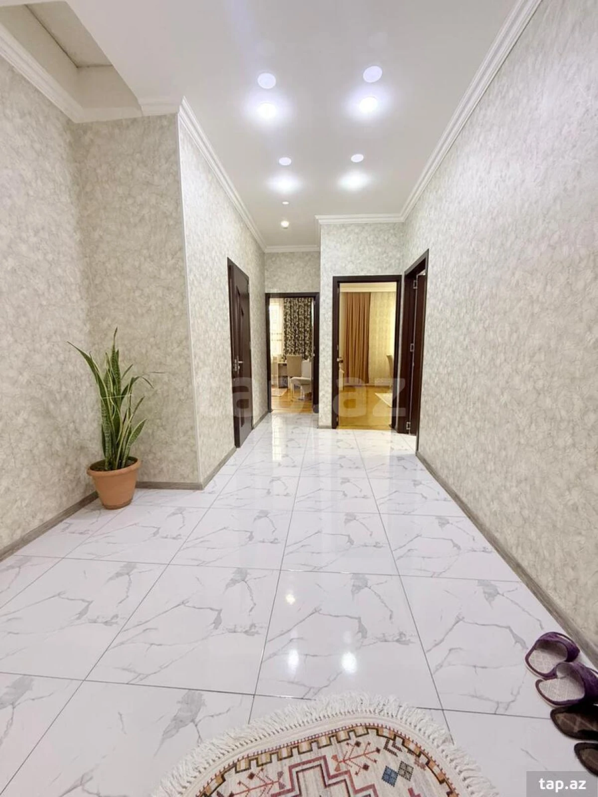 Satılır 3 otaqlı həyət evi