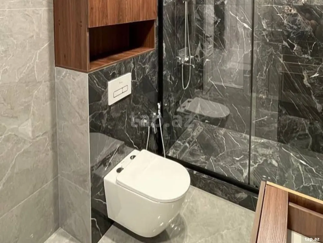 Kirayə verilir 3 otaqlı yeni tikili 160 m²