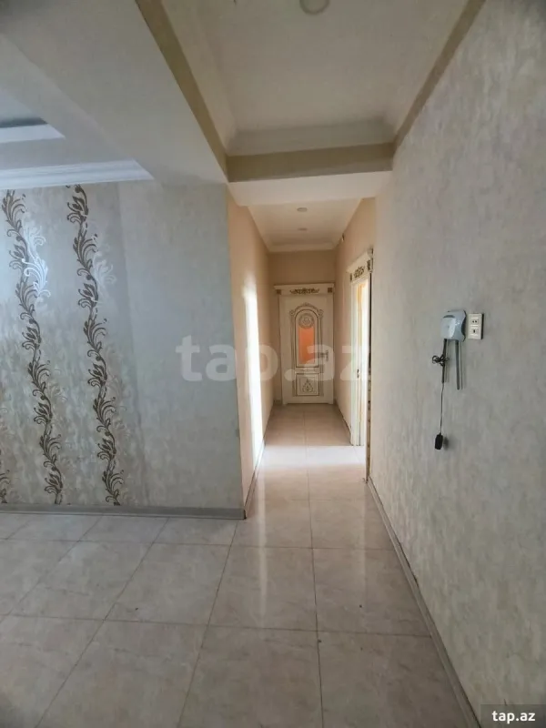 Kirayə verilir 3 otaqlı yeni tikili 163 m²