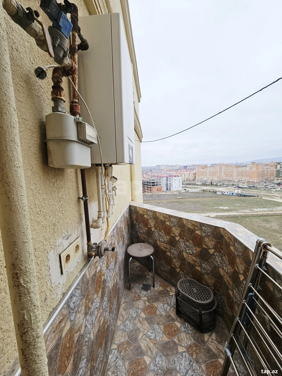 Satılır 2 otaqlı yeni tikili 60 m²