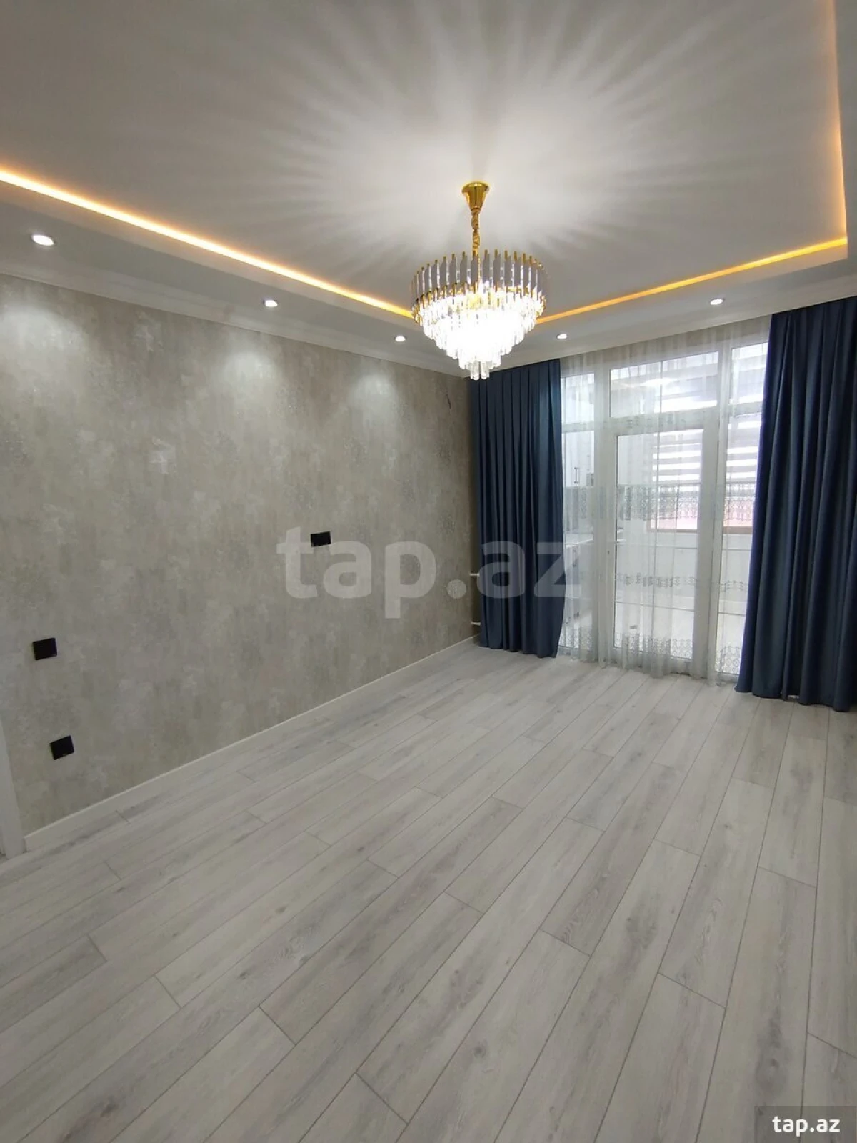Satılır 3 otaqlı yeni tikili 90 m²