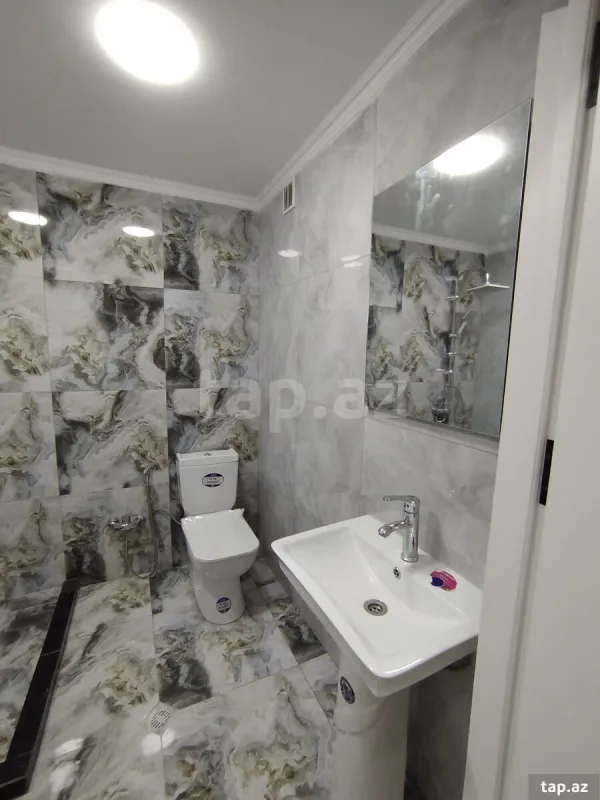 Satılır 3 otaqlı yeni tikili 90 m²
