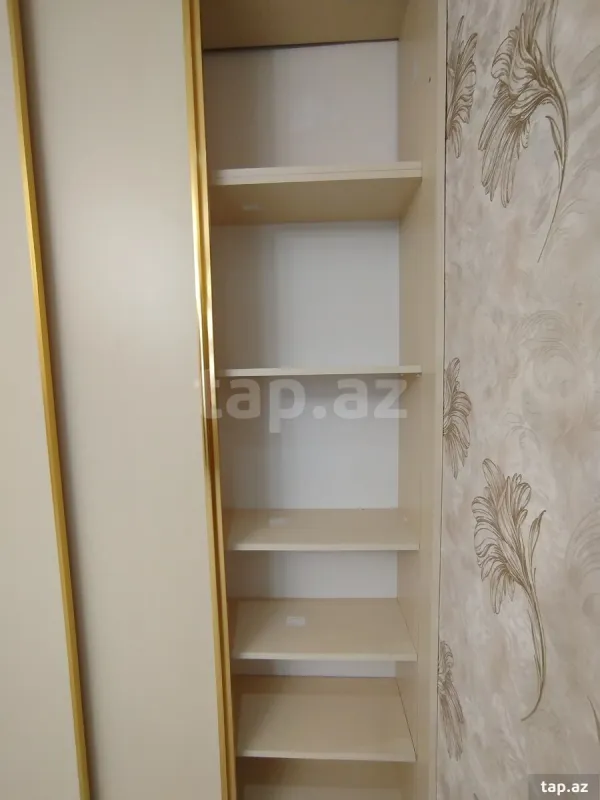 Satılır 3 otaqlı yeni tikili 90 m²