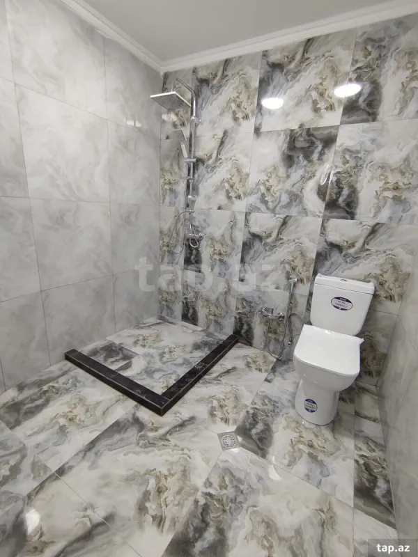 Satılır 3 otaqlı yeni tikili 90 m²