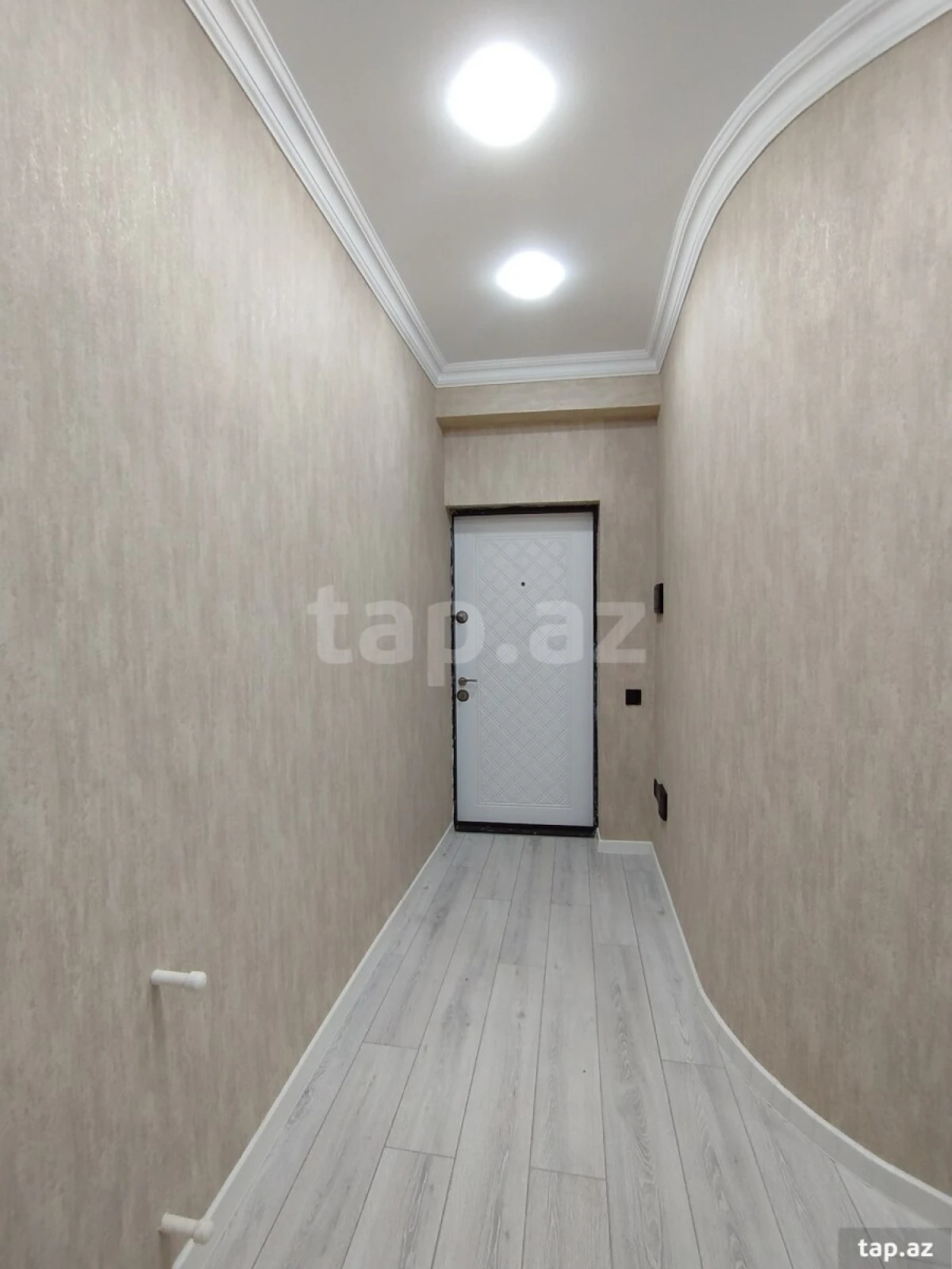 Satılır 3 otaqlı yeni tikili 90 m²
