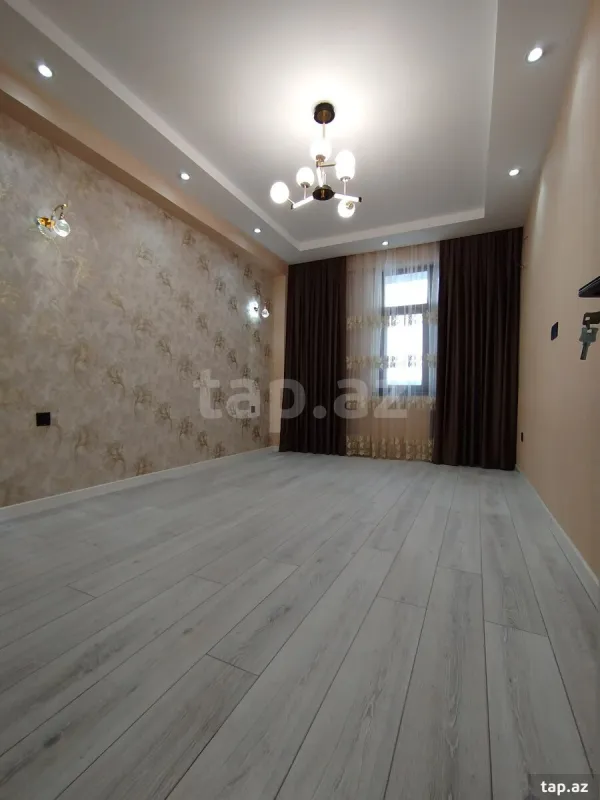 Satılır 3 otaqlı yeni tikili 90 m²