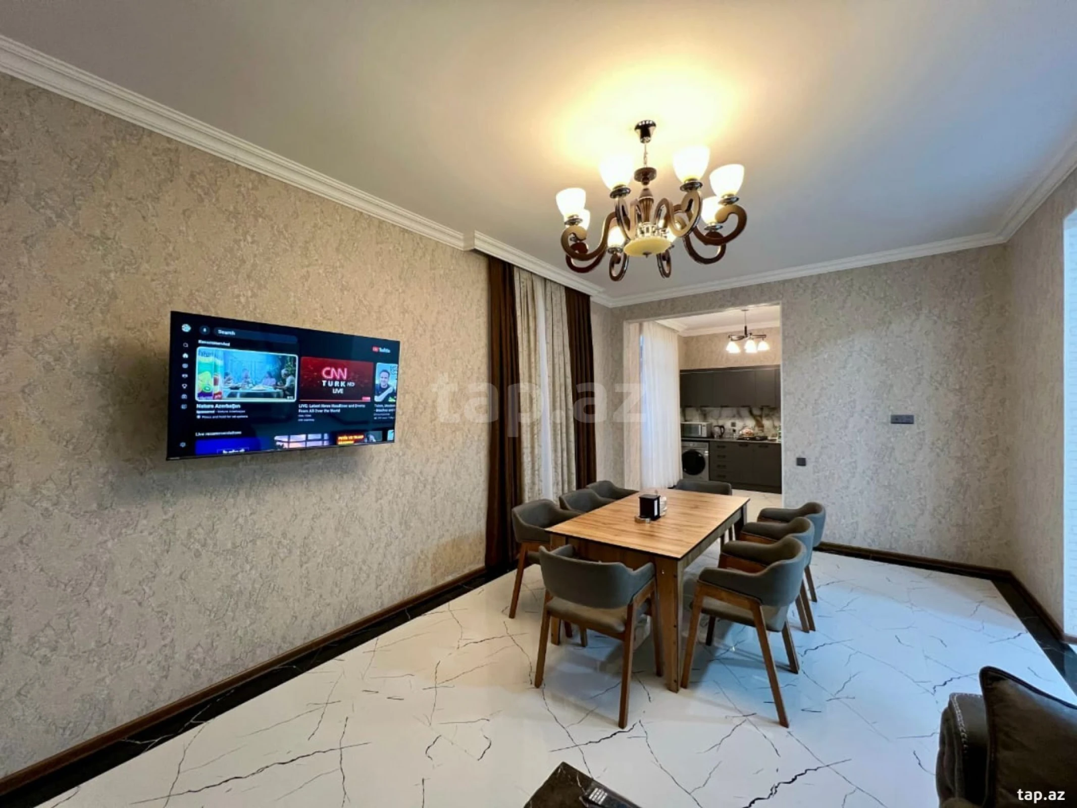 Satılır 8 otaqlı həyət evi