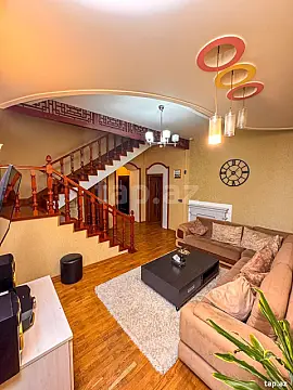 Kirayə verilir 4 otaqlı mənzil 205 m²