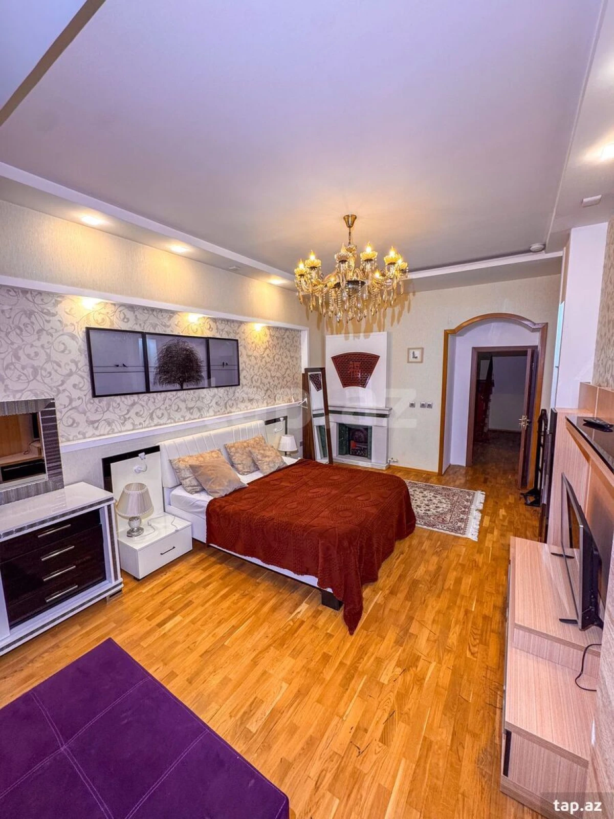 Kirayə verilir 4 otaqlı mənzil 205 m²