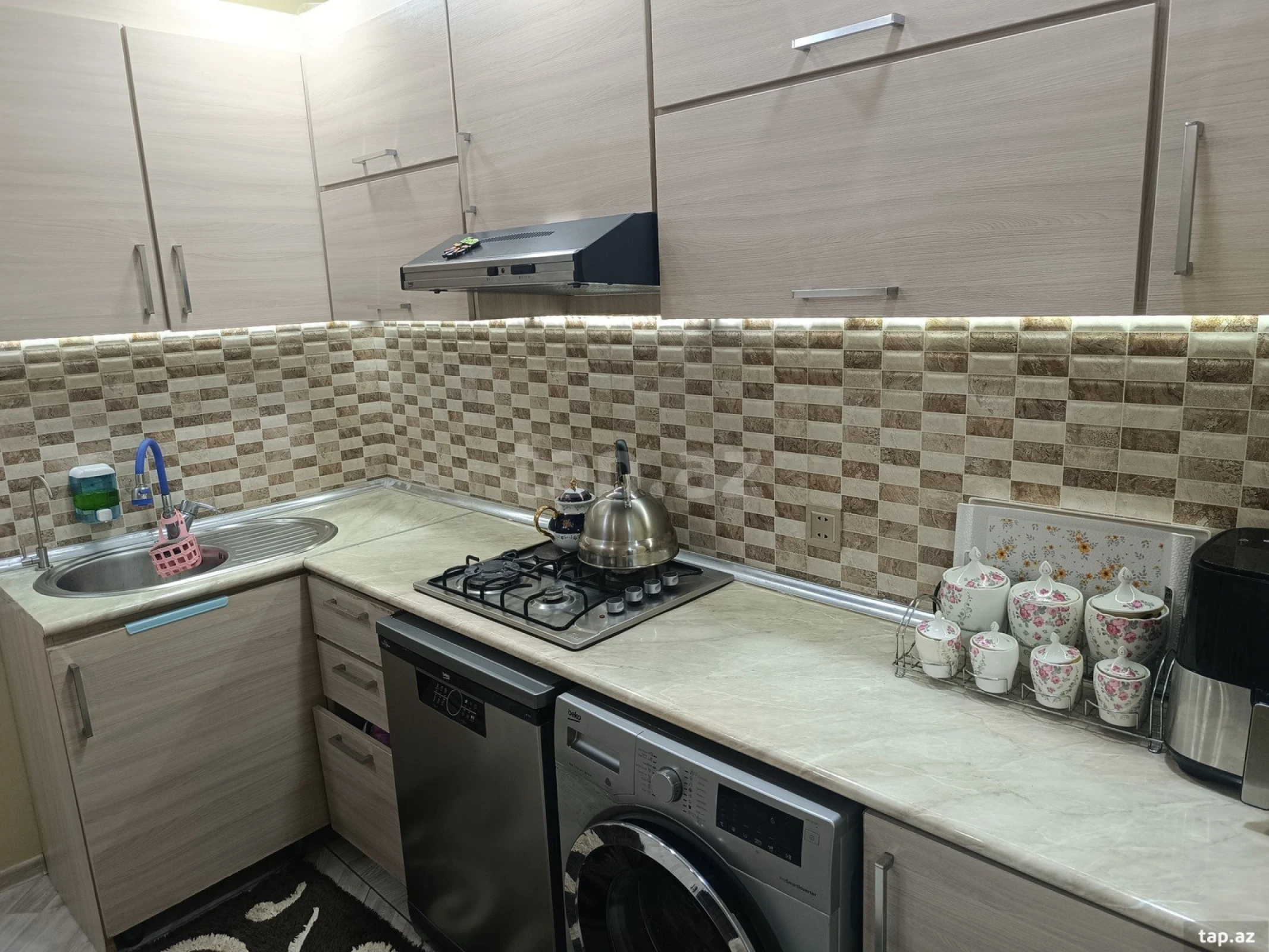 Satılır 3 otaqlı həyət evi