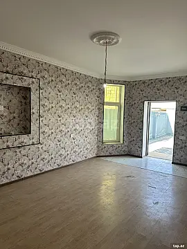 Satılır 3 otaqlı həyət evi 250 m²