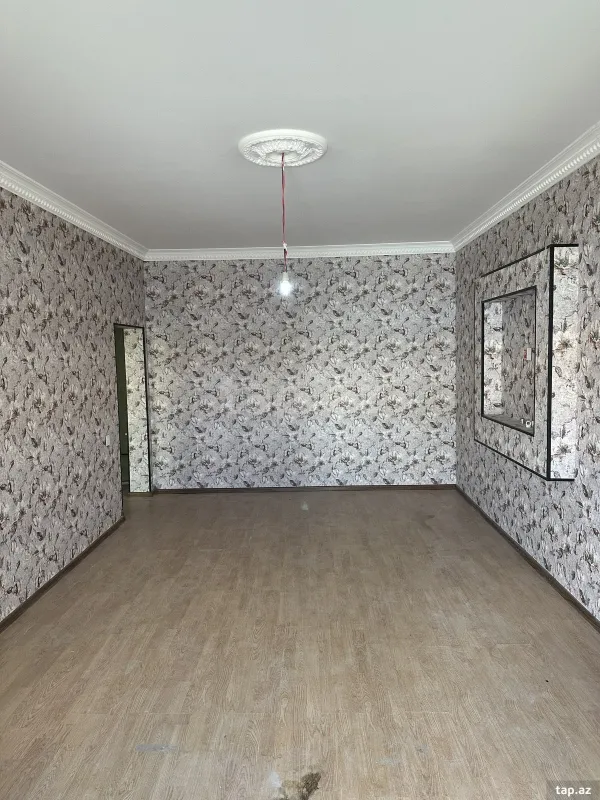 Satılır 3 otaqlı həyət evi 250 m²