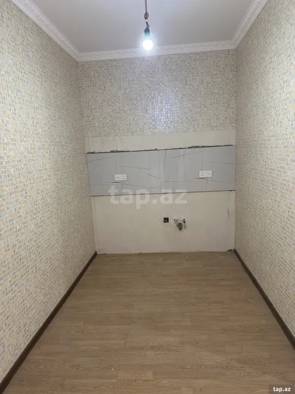 Satılır 3 otaqlı həyət evi 250 m²