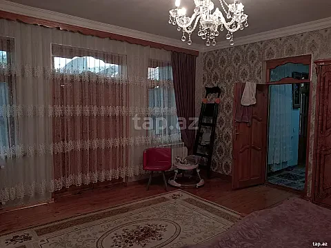 Satılır 3 otaqlı həyət evi 100 m² — Gəncə 3 otaq 100.00 m²