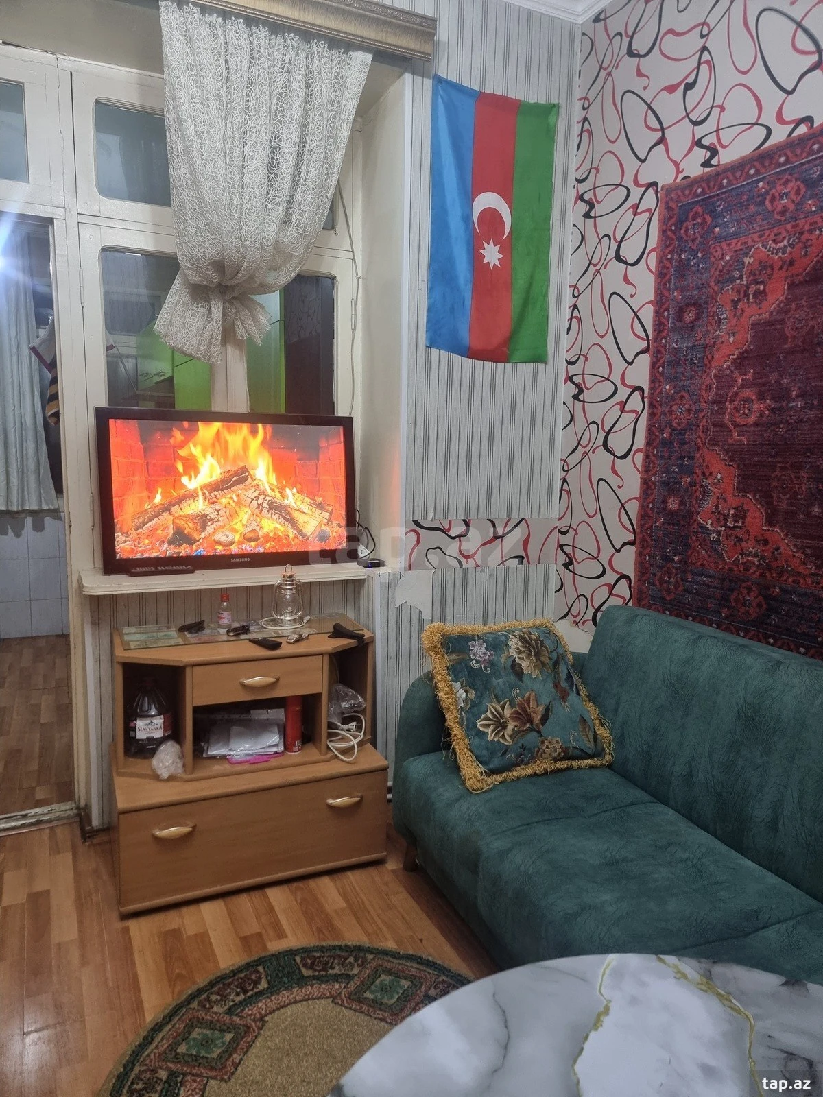 Kirayə verilir 3 otaqlı mənzil 200 m²