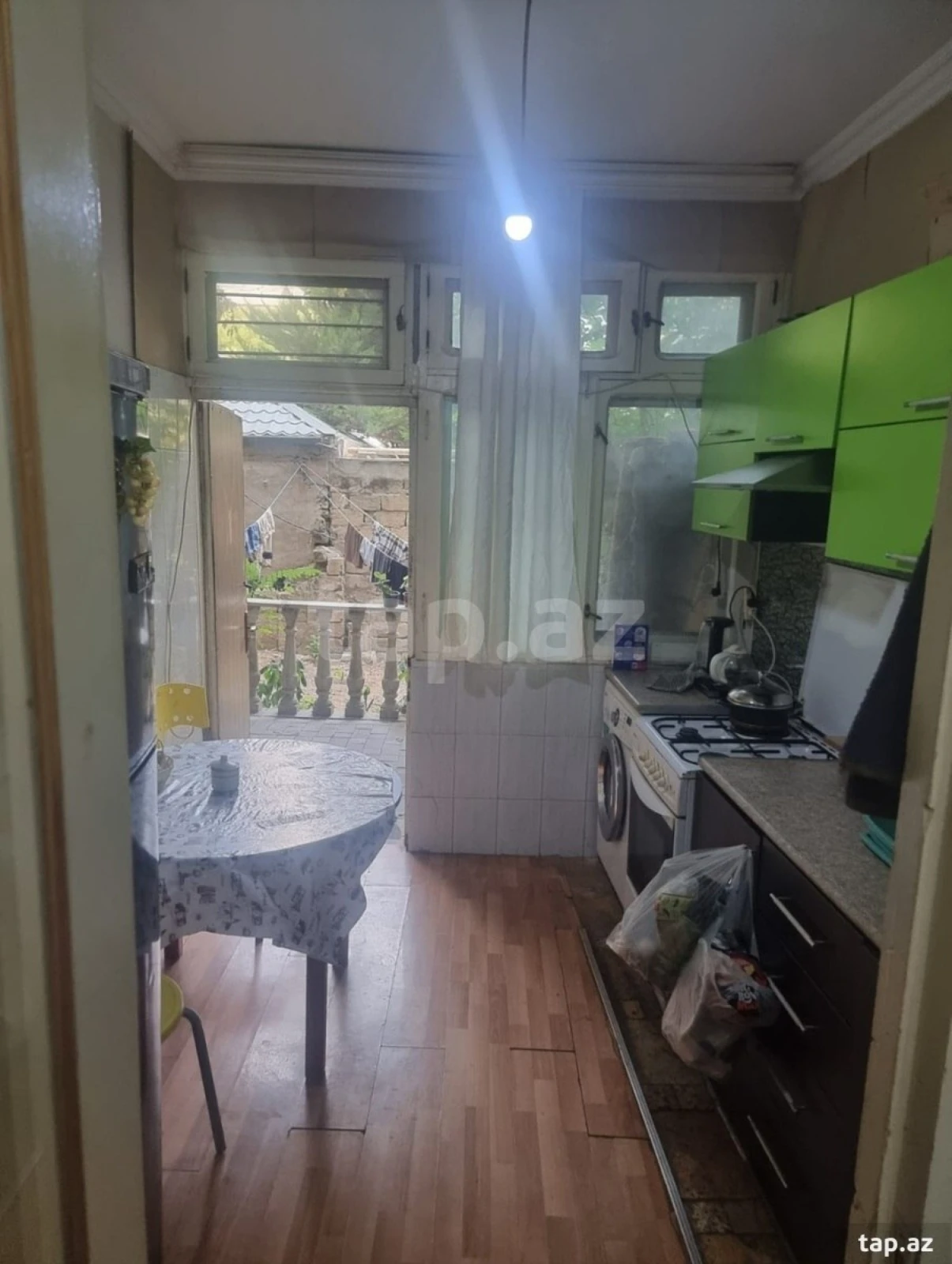 Kirayə verilir 3 otaqlı mənzil 200 m²