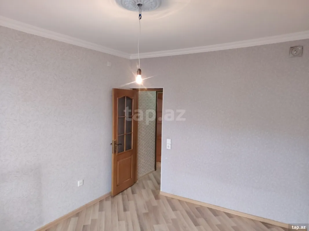 Satılır 3 otaqlı mənzil 65 m²