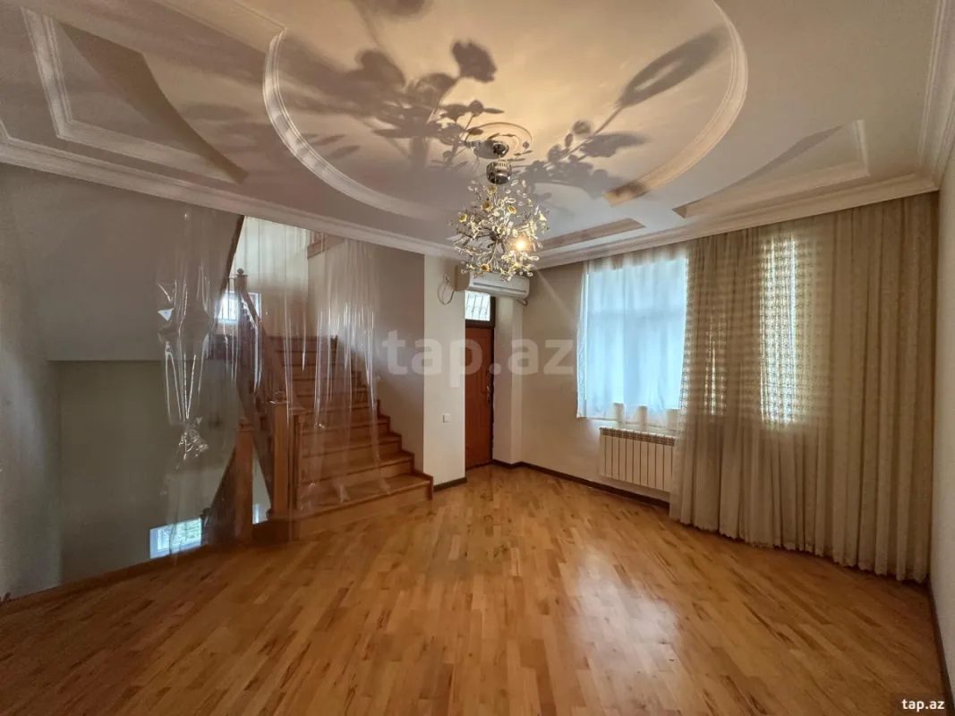 Kirayə verilir 6 otaqlı həyət evi