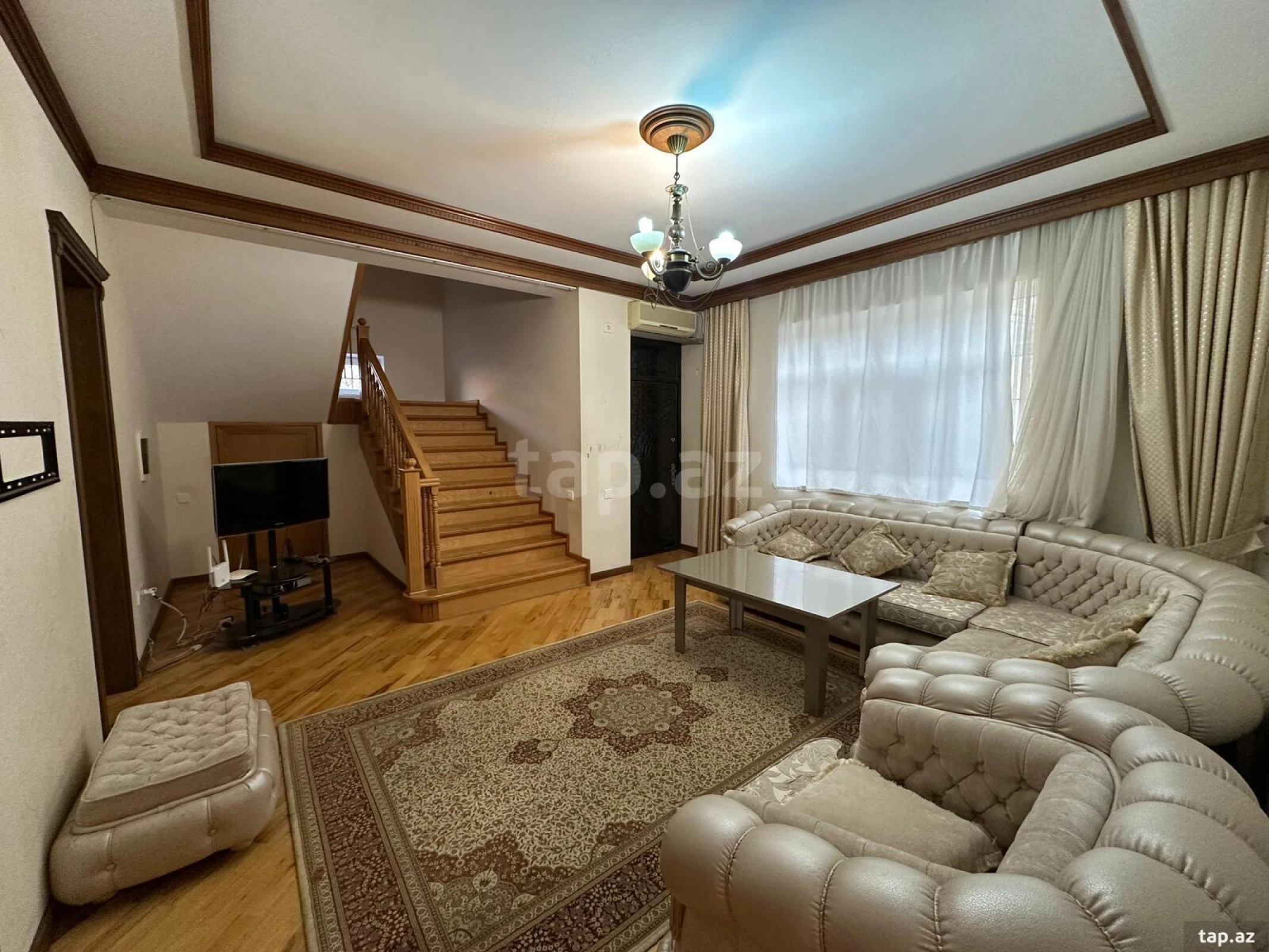 Kirayə verilir 6 otaqlı həyət evi