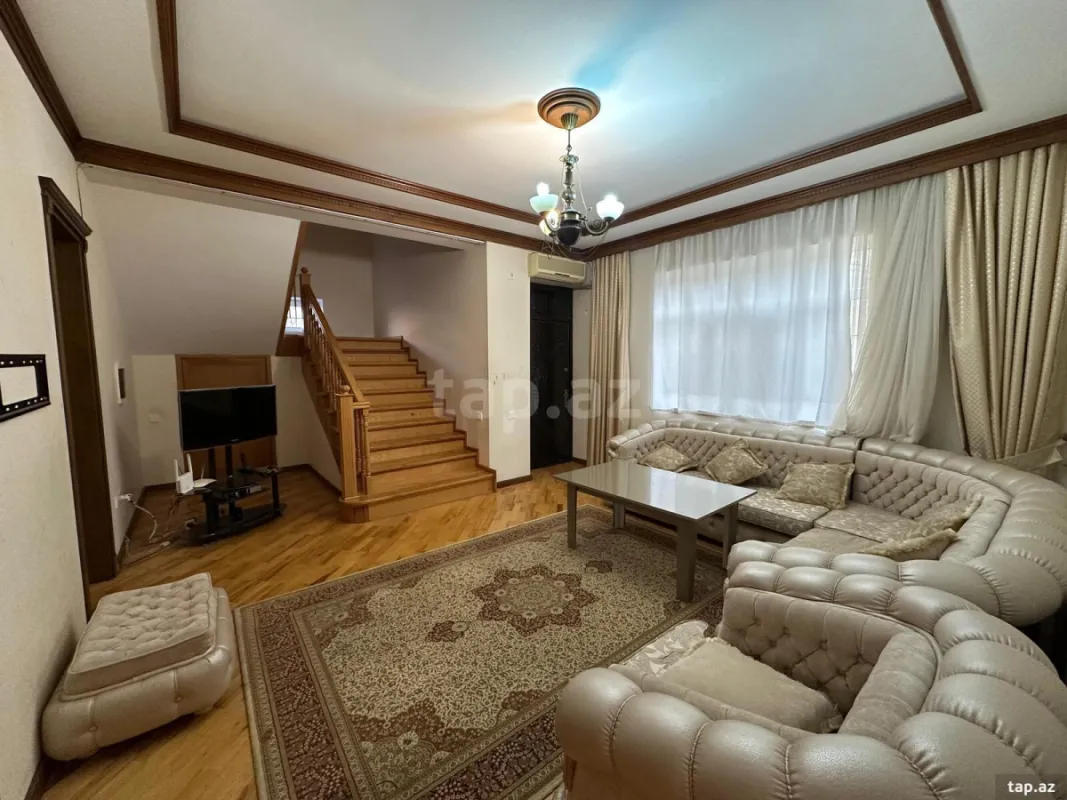 Kirayə verilir 6 otaqlı həyət evi