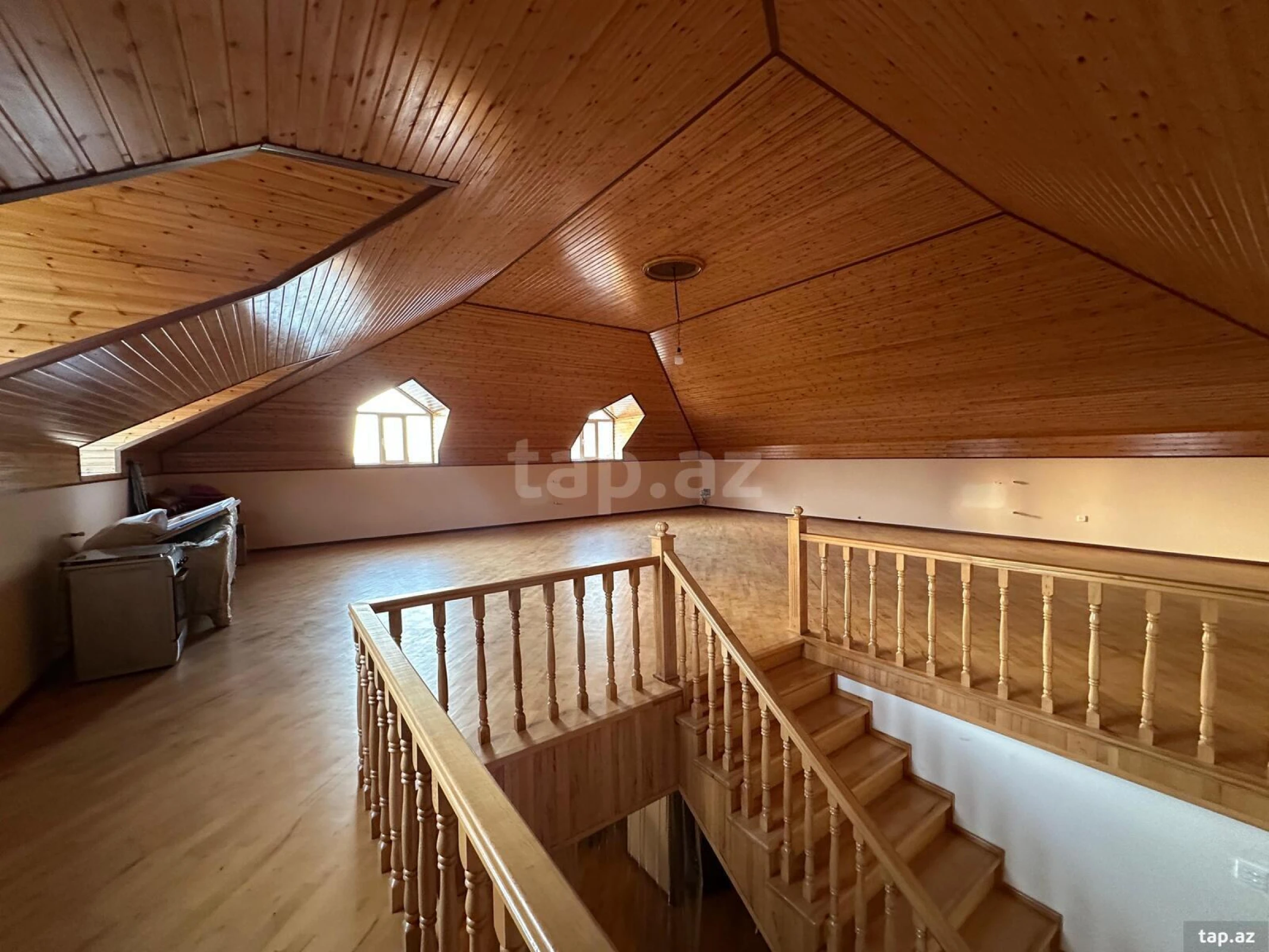 Kirayə verilir 6 otaqlı həyət evi