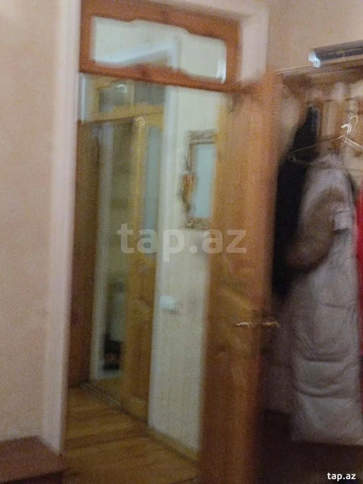 Satılır 6 otaqlı həyət evi