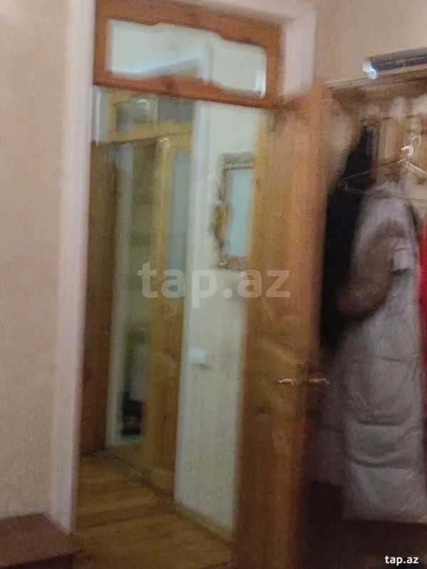 Satılır 6 otaqlı həyət evi