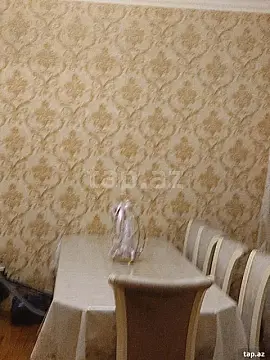 Satılır 6 otaqlı həyət evi