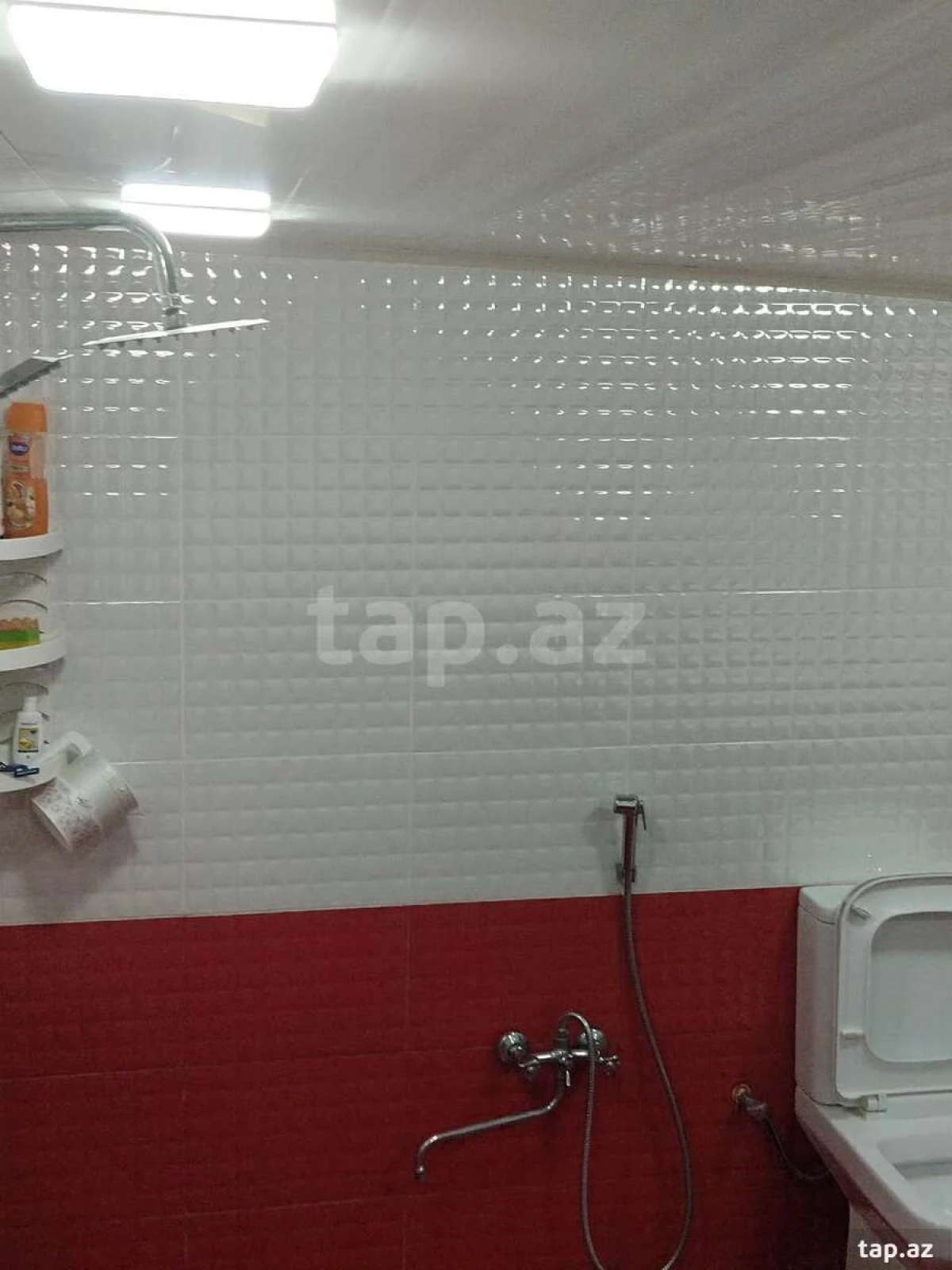 Satılır 6 otaqlı həyət evi