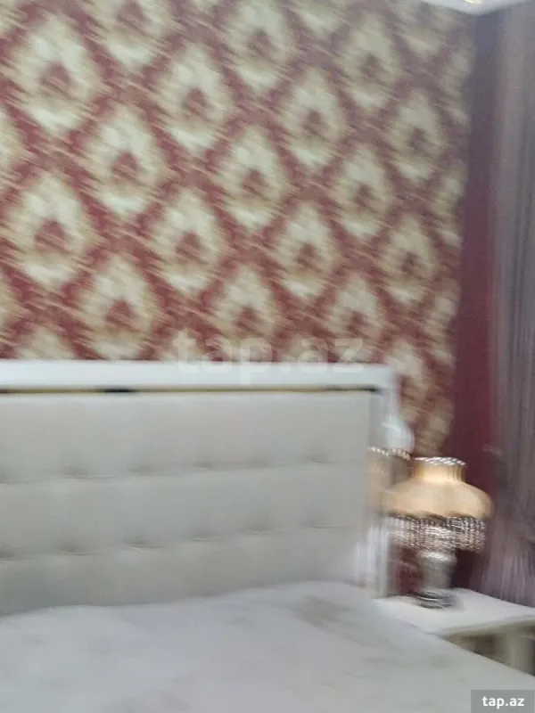 Satılır 6 otaqlı həyət evi